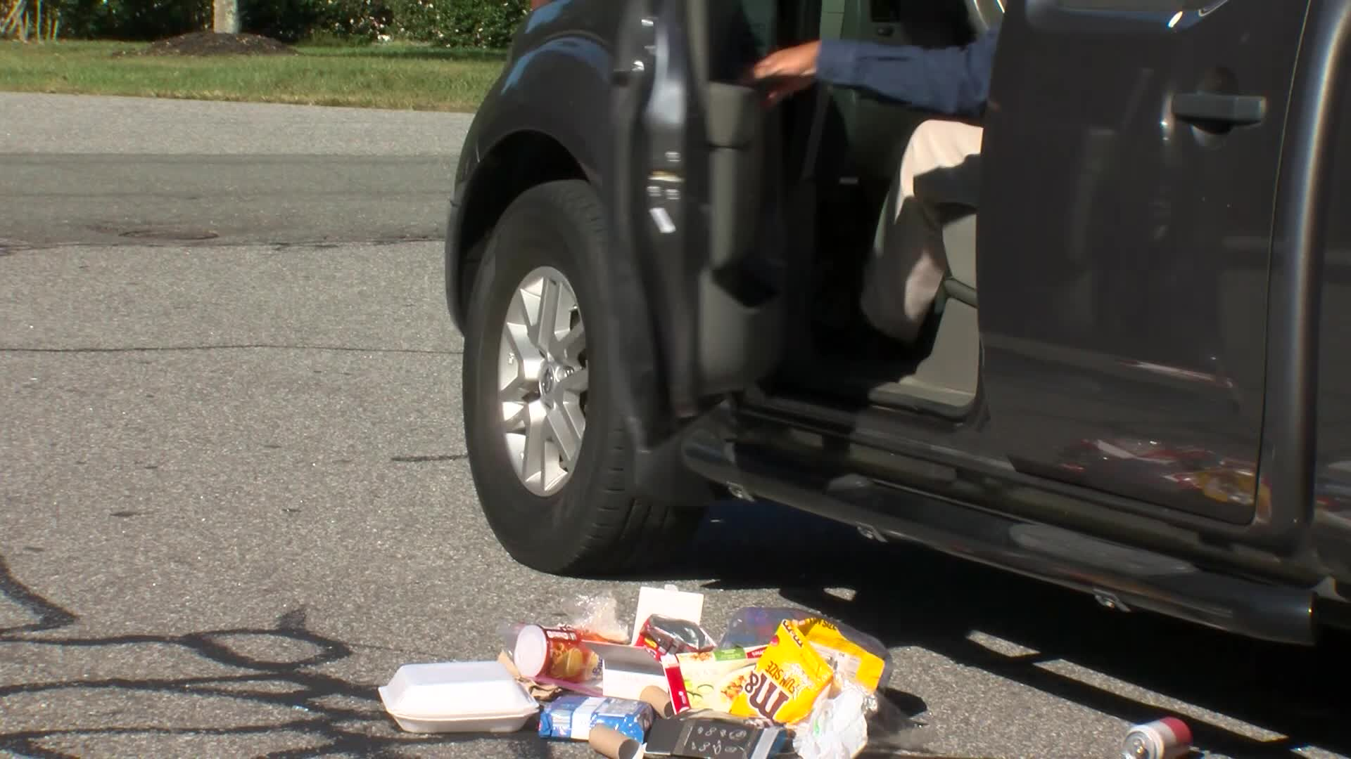 Thumbnail image for Don't Litter PSA_ So Don't Do This_